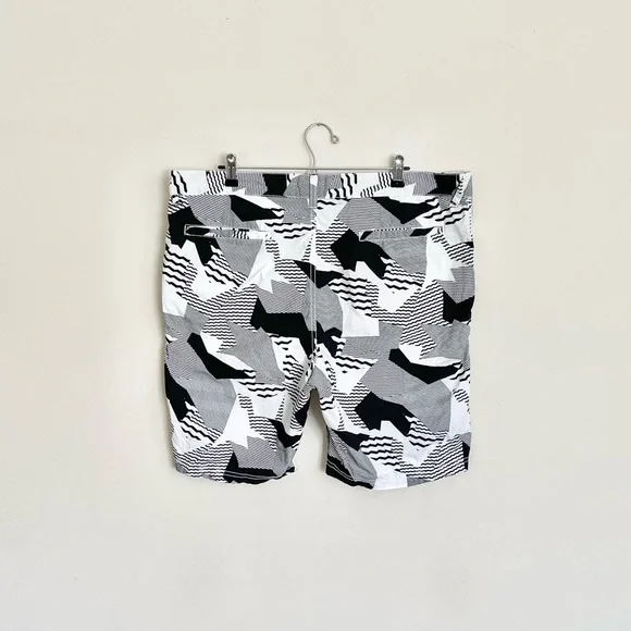 American Rag Poplin Geometric Camo Black White Lightweight Shorts Men’s 38 Slim - Picture 8 of 13